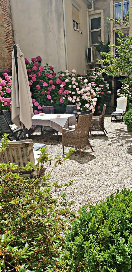 Tres Bel Appartement Dijonnais Place Wilson Gutembert Exterior photo