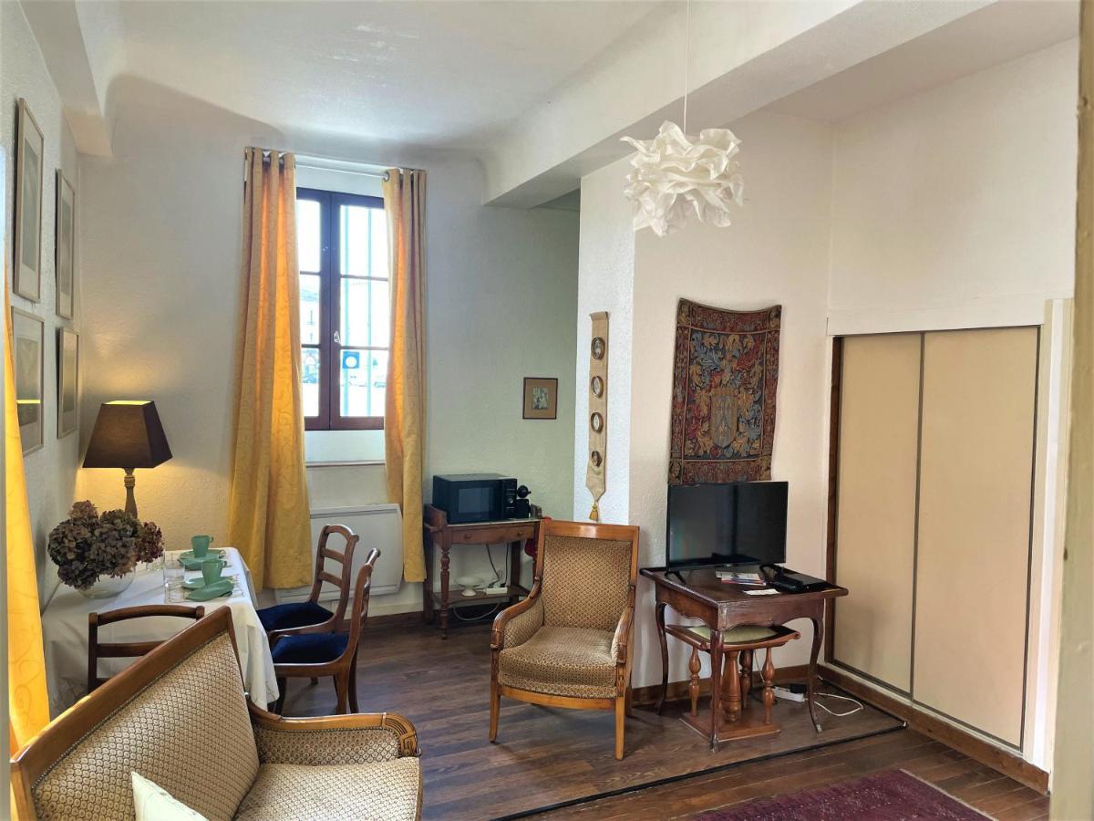 Tres Bel Appartement Dijonnais Place Wilson Gutembert Exterior photo